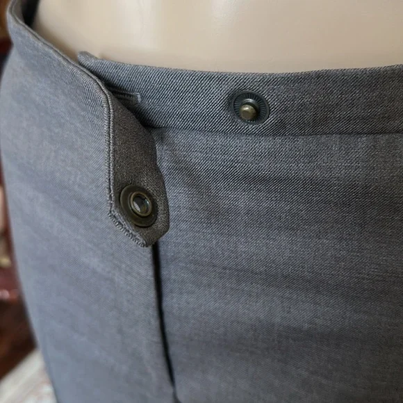 Brunello Cucinelli Slim Leg Cropped Trousers Cigarette pants Size IT 46 US 10